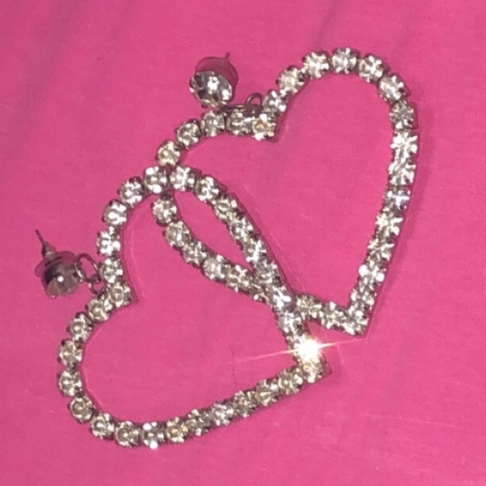 Y2K Heart Earrings